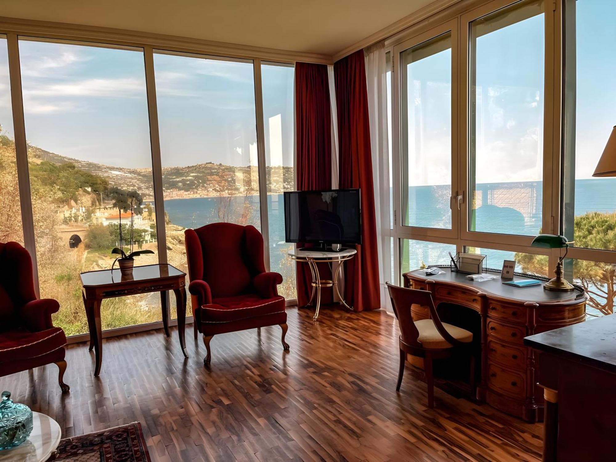 Grand Hotel Del Mare Resort & Spa Bordighera Eksteriør bilde