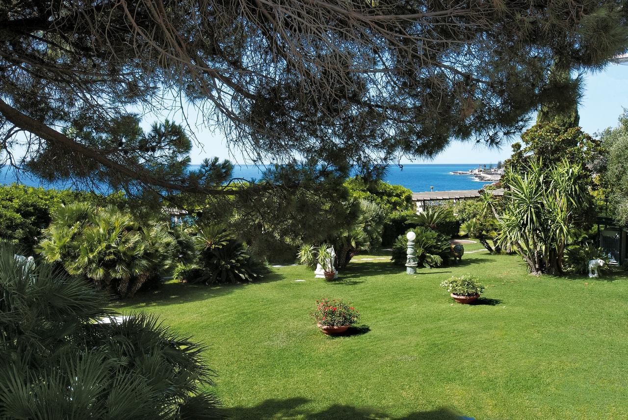 Grand Hotel Del Mare Resort & Spa Bordighera Eksteriør bilde